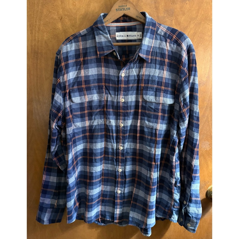 The Normal Brand Men's Blue Plaid Flannel Button Down Shirt XL Shacket Hiking
